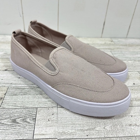 ASOS Shoes - NEW ASOS Canvas Beige Tan slip on canvas shoes size US 8